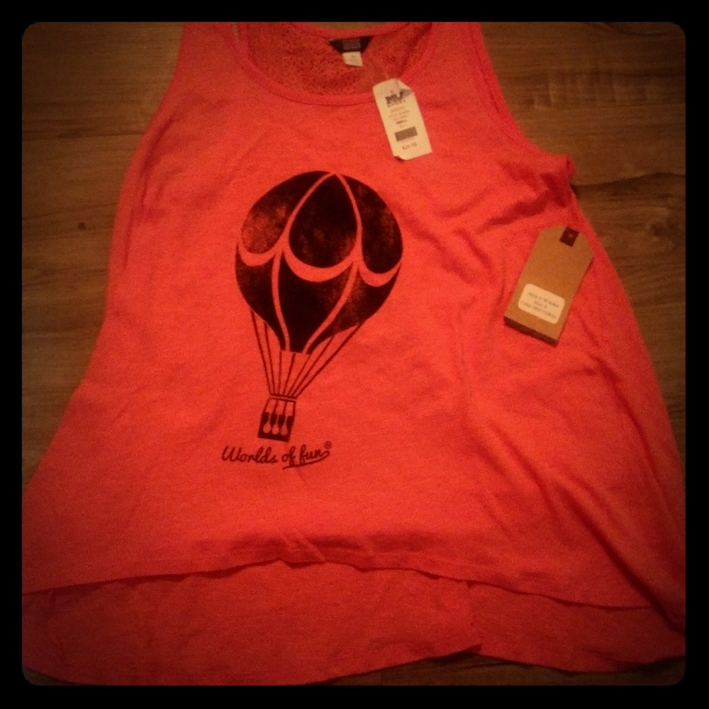 MV Sport. Hot Coral Top